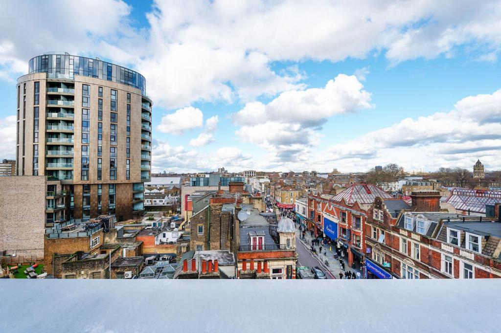 Modern Serviced 3-Bedroom Flat In East Londres Exterior foto